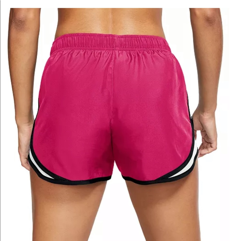 ▪️NIKE WOMEN'S DRI-FIT TEMPO RUNNING SHORTS▪️ - Picture 3 of 5
